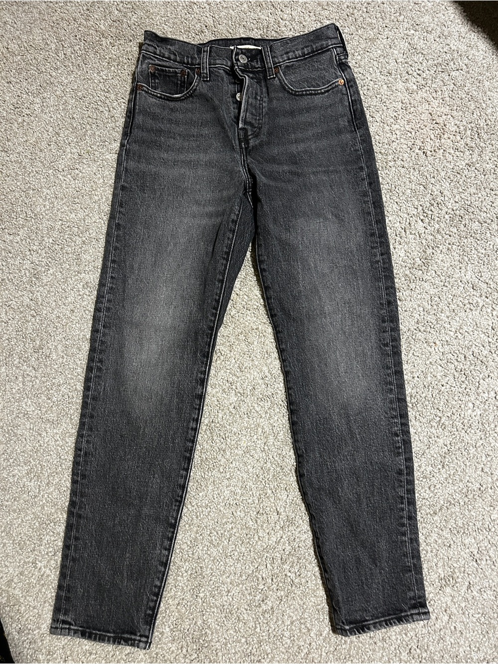 Levi's High-Rise Black Wash Straight-Leg Jeans